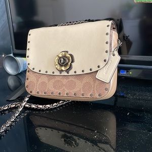Coach Madison Shoulder Bag